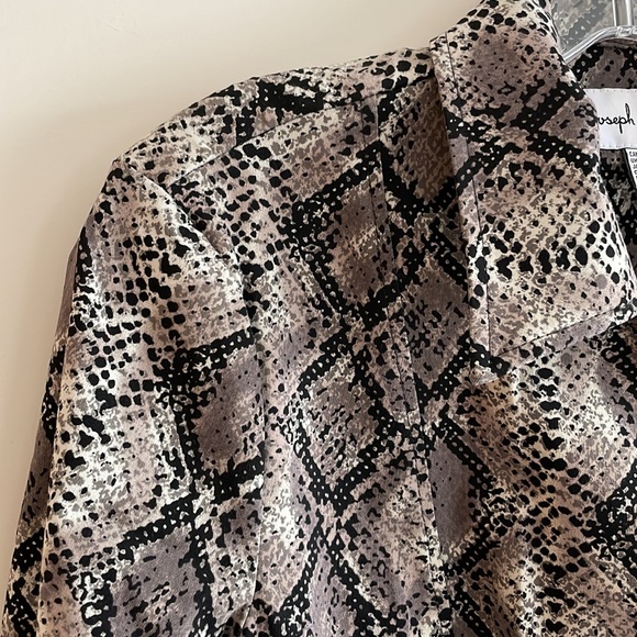 JOSEPH RIBKOFF light weight 3/4 inch sleeve jacket-Size 10 - Picture 6 of 12